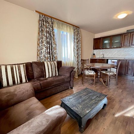 Private Apartments Next To Bellevue Residence Bansko Exteriér fotografie